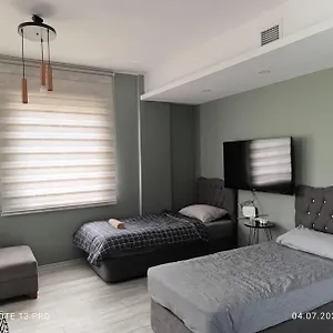 Sea And Natural Adalet Suits ترابزون